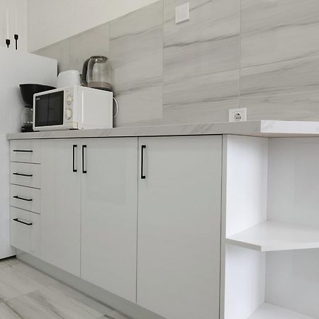 Royal Apartment Bar Bagian luar foto